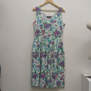 Vintage Champagne floral summer dress with‎ pockets